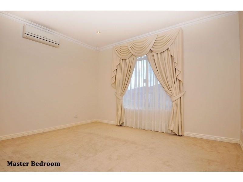 4 Linnett Brace, Darch WA 6065