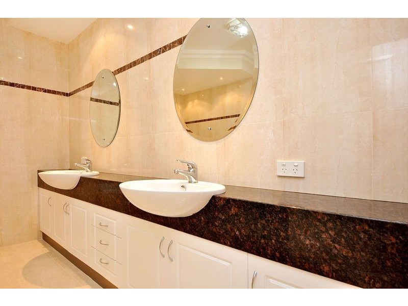 4 Linnett Brace, Darch WA 6065