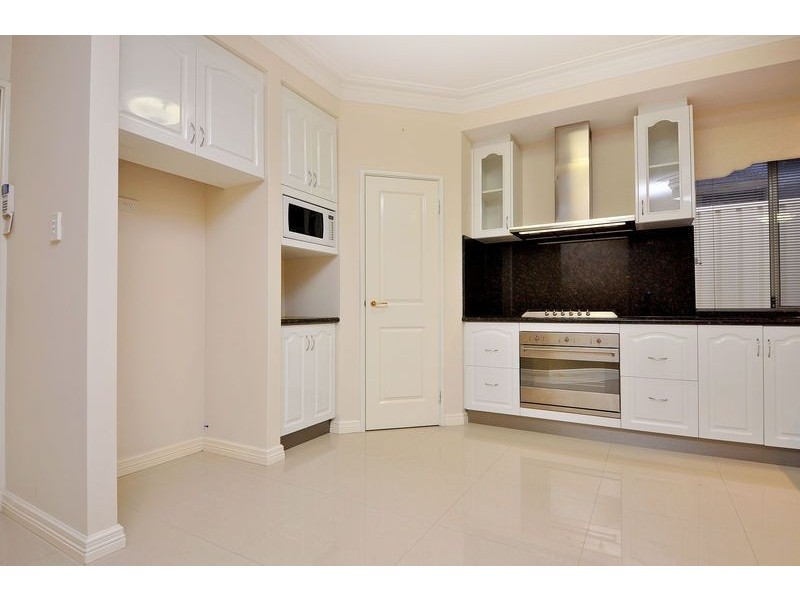 4 Linnett Brace, Darch WA 6065