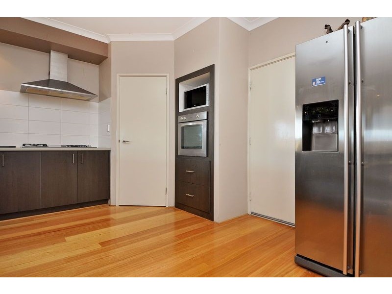 17 Geneva Heights, Hocking WA 6065