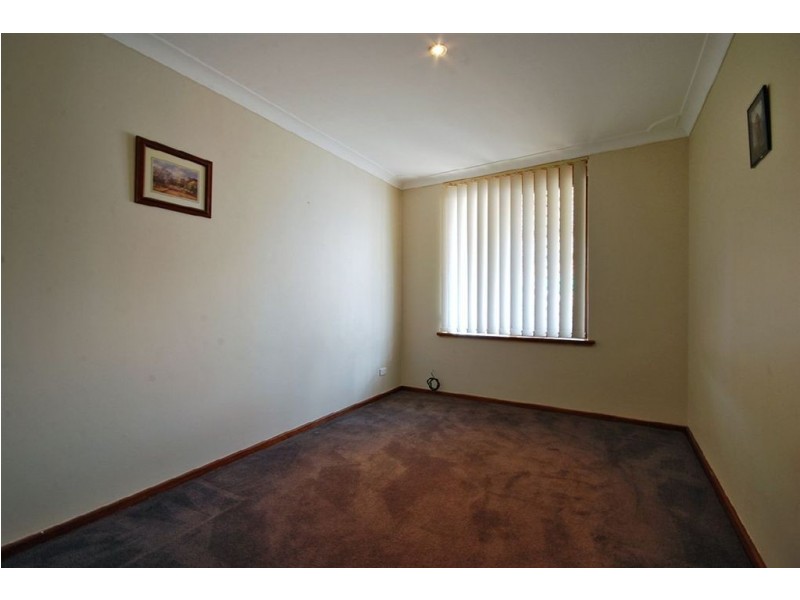 15 Arawa Place, Craigie WA 6025