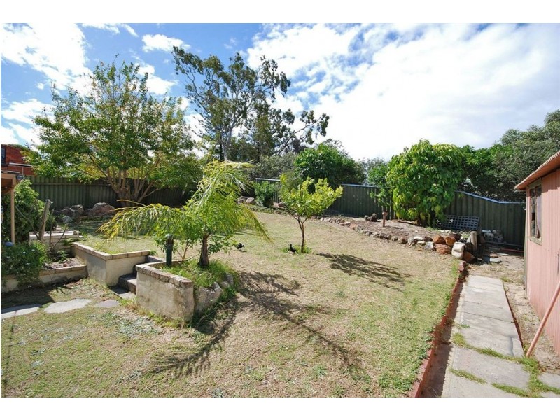 15 Arawa Place, Craigie WA 6025