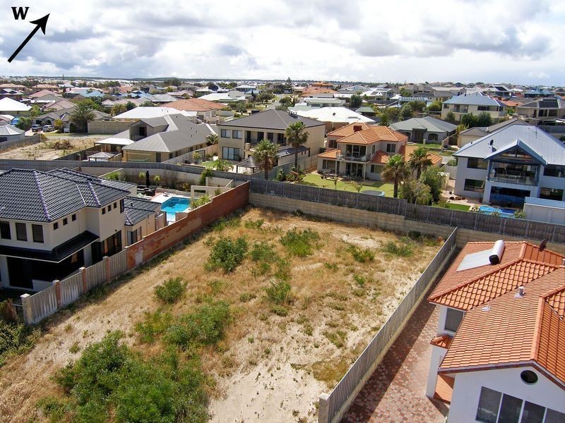 222 Ocean Drive, Quinns Rocks WA 6030