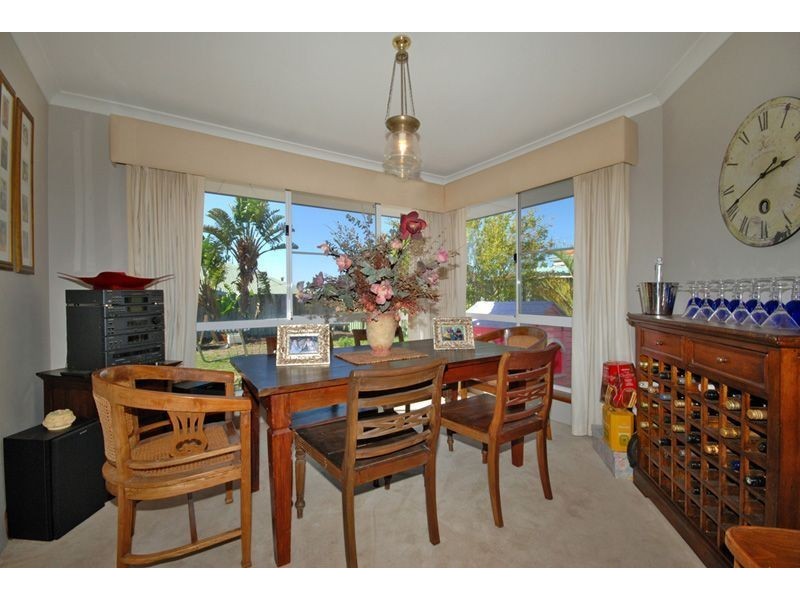 38 Meadowbrook Promenade, Currambine WA 6028