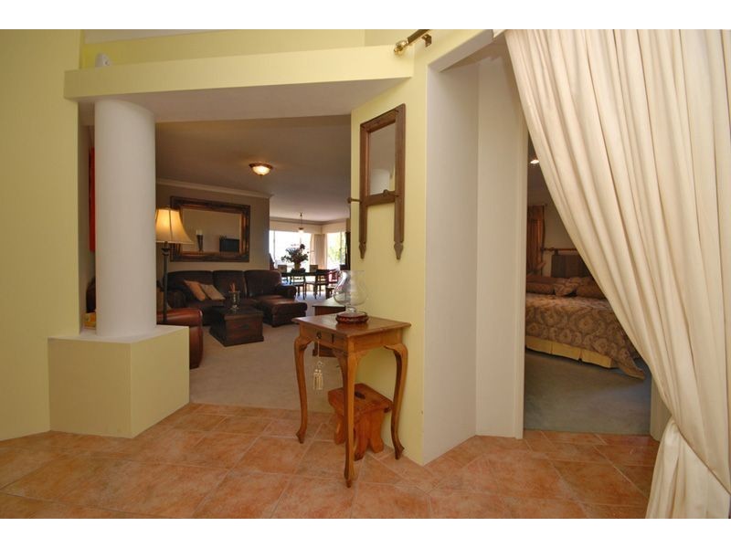 38 Meadowbrook Promenade, Currambine WA 6028