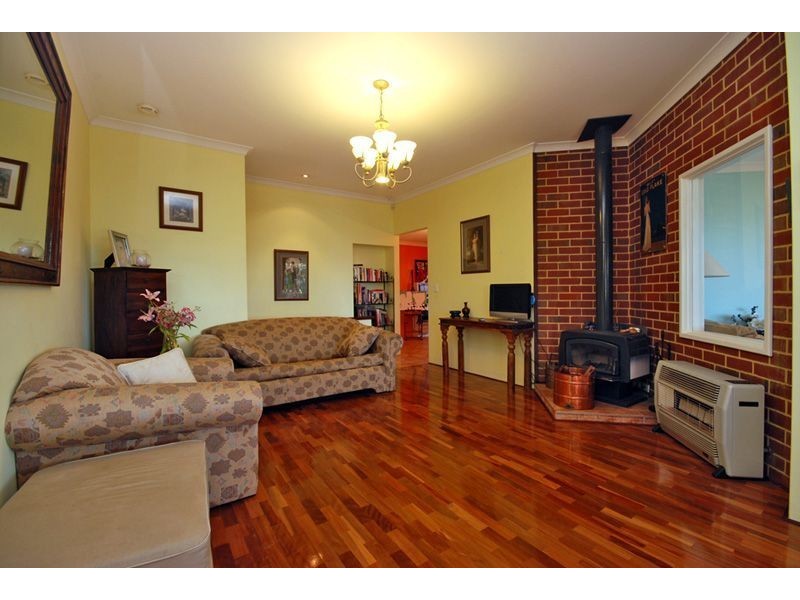 38 Meadowbrook Promenade, Currambine WA 6028