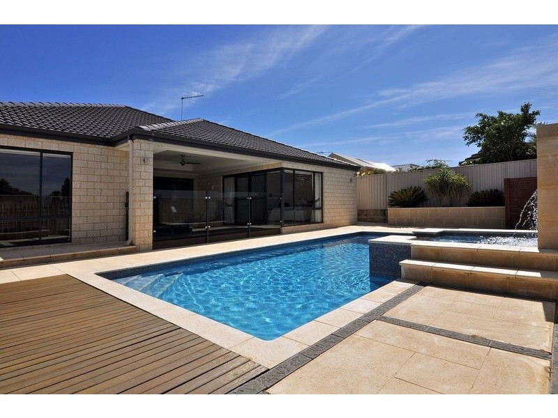 49 Kippilaw Loop, Carramar WA 6031