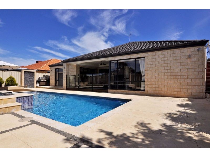 49 Kippilaw Loop, Carramar WA 6031