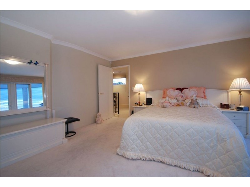 2 Block Place, Ocean Reef WA 6027