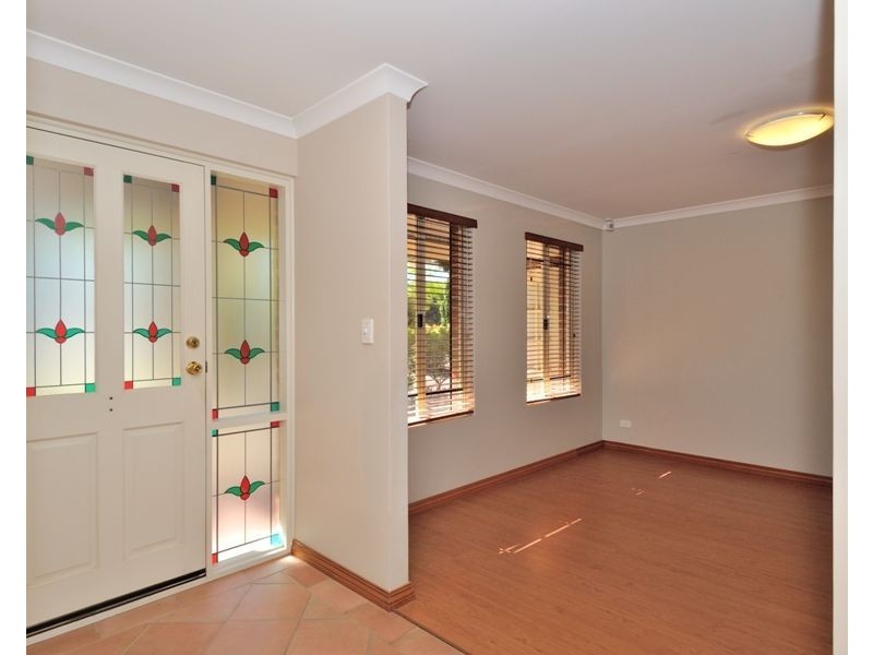 4 Broughton Heights, Kinross WA 6028