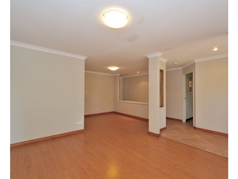 4 Broughton Heights, Kinross WA 6028