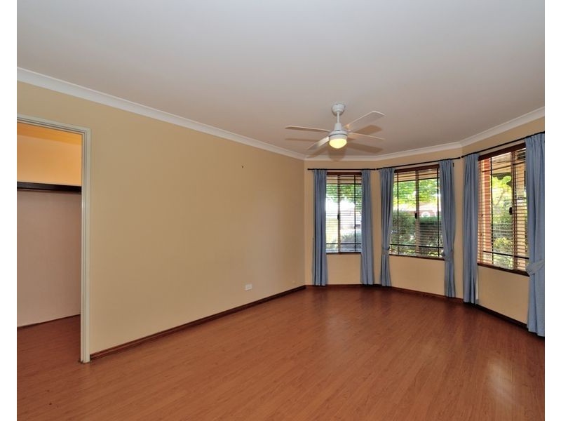 4 Broughton Heights, Kinross WA 6028