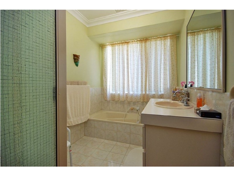 10B Seaflower Crescent, Craigie WA 6025