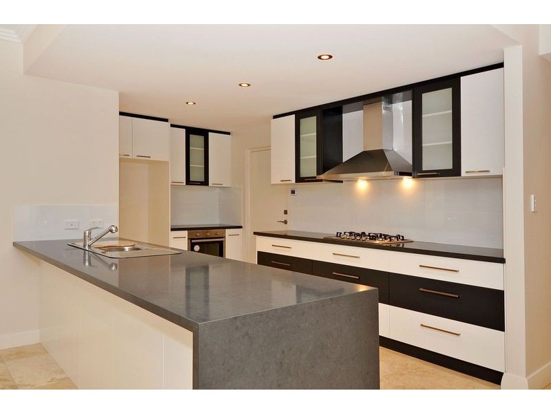 26 Kembla Circle, Madeley WA 6065