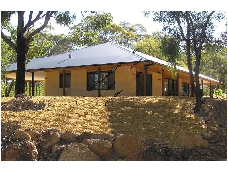 131 Leschenaultia Drive, Chittering WA 6084