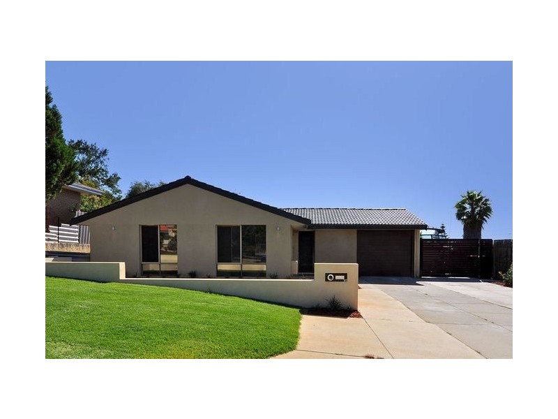 25 Quesnel Place, Joondalup WA 6027