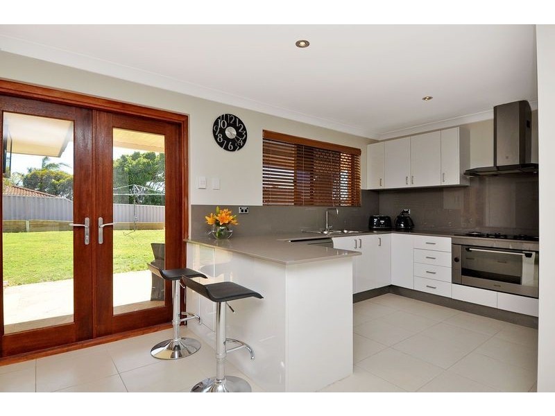 25 Quesnel Place, Joondalup WA 6027