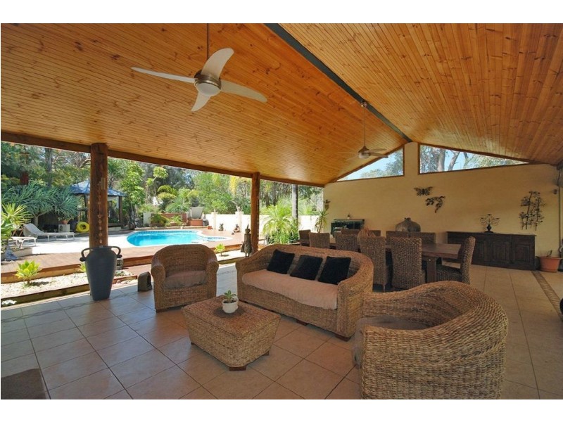 93 Bushland Retreat, Carramar WA 6031