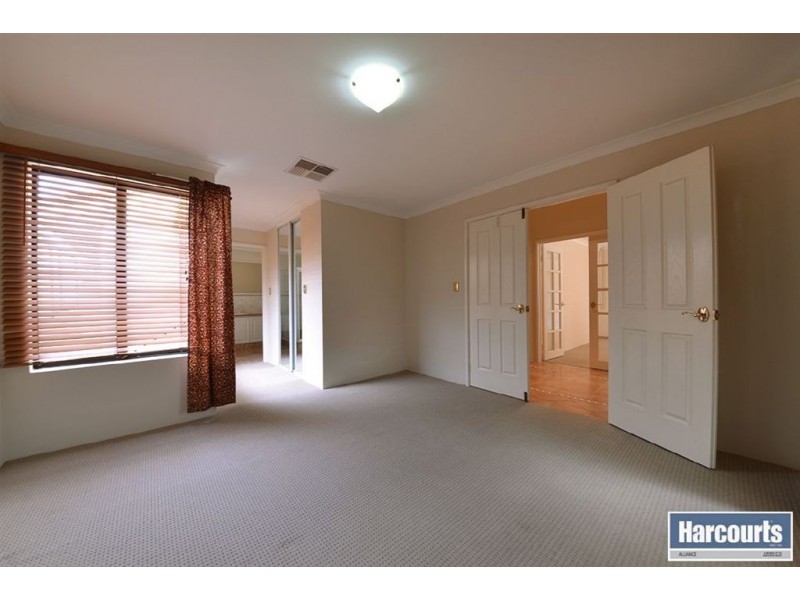 4 Conrad Way, Currambine WA 6028