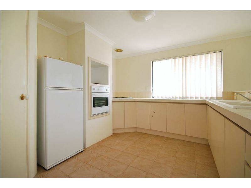 32 La Grange Loop, Currambine WA 6028