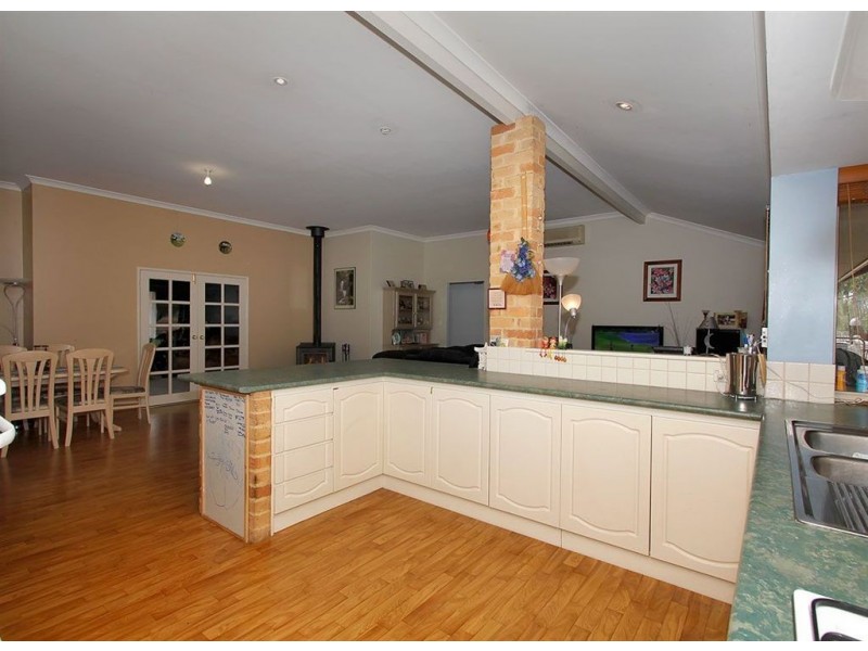 15 Limousin Way, Lower Chittering WA 6084