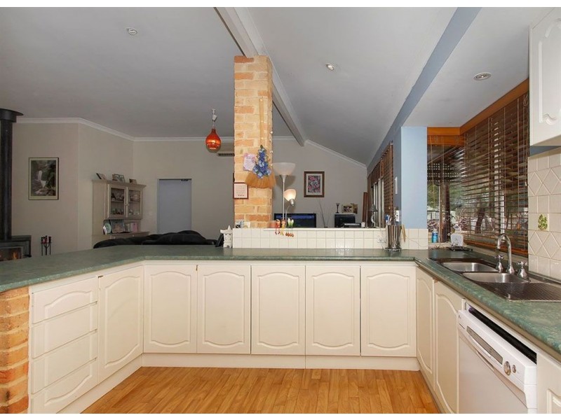 15 Limousin Way, Lower Chittering WA 6084