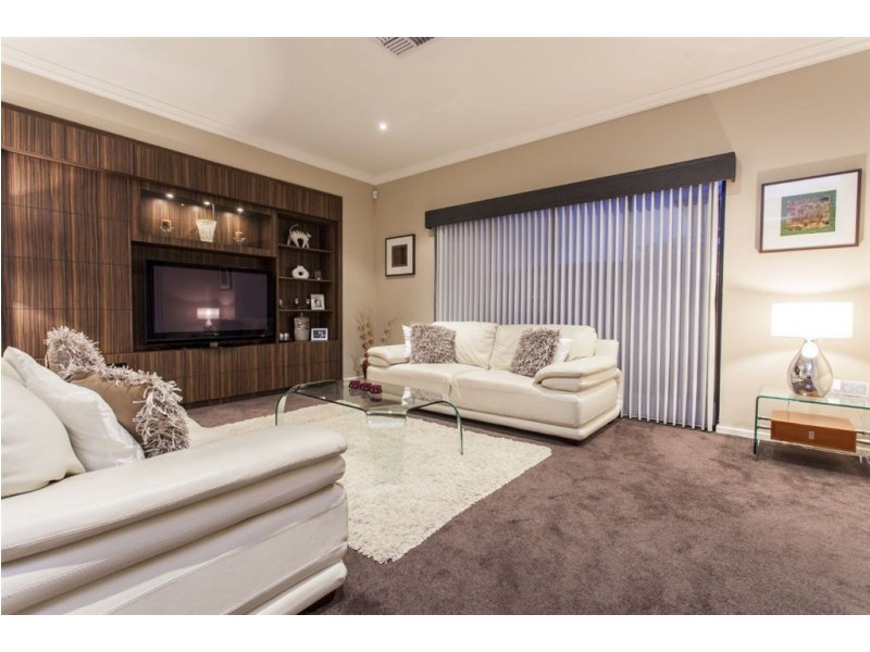 36 Messina Avenue, Stirling WA 6021