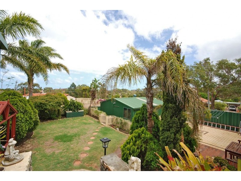 2 Esk Close, Craigie WA 6025