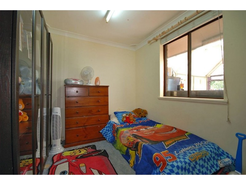 2 Esk Close, Craigie WA 6025