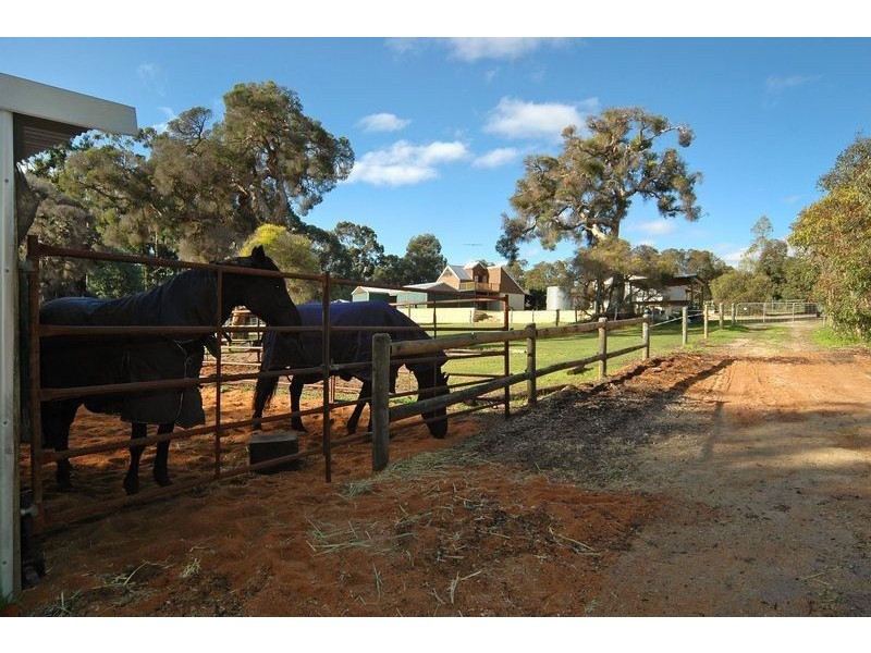 333 Badgerup Road, Wanneroo WA 6065