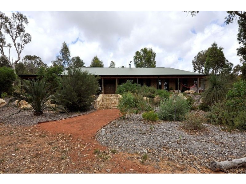 144 Gibbs Road, Nowergup WA 6032