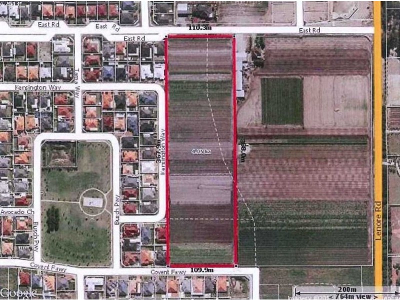 140 East Road, Pearsall WA 6065