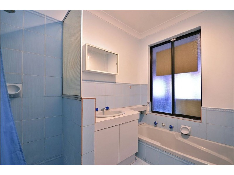 9 Wayfarer Road, Heathridge WA 6027