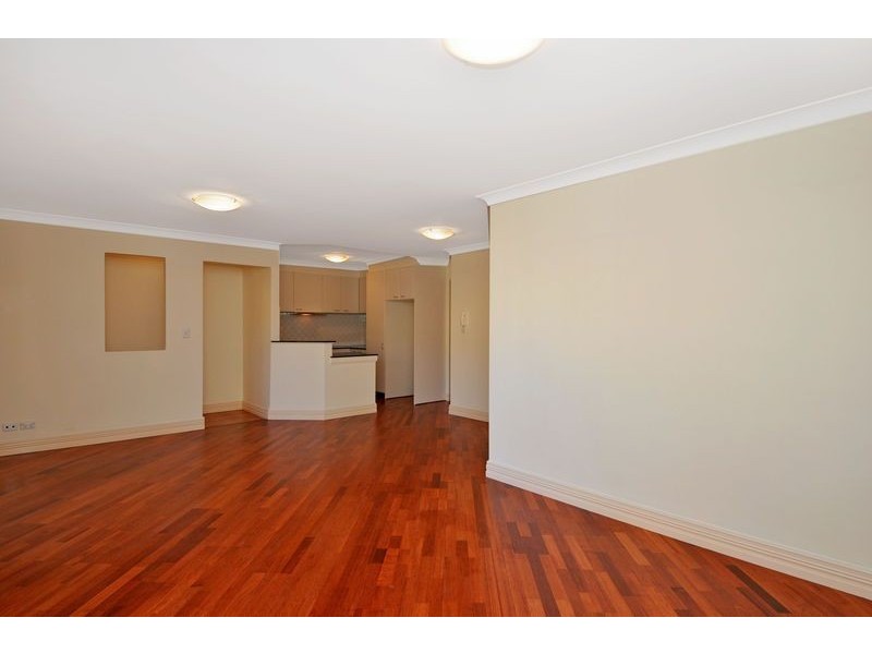 3/2 Plaistow Street, Joondalup WA 6027