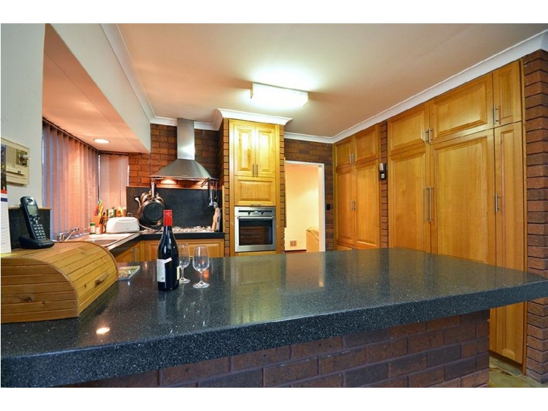 1 Palm Mews, Edgewater WA 6027