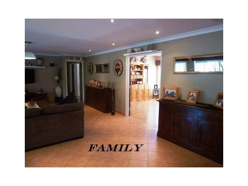 115 Bushwood Follows, Two Rocks WA 6037