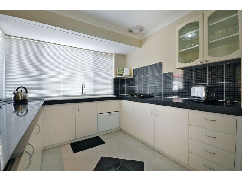 9 Nairana Place, Currambine WA 6028