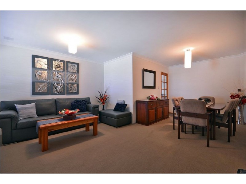 17 Trent Bridge Avenue, Madeley WA 6065