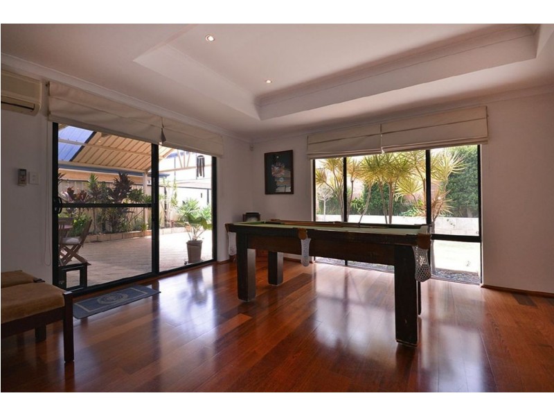 17 Trent Bridge Avenue, Madeley WA 6065