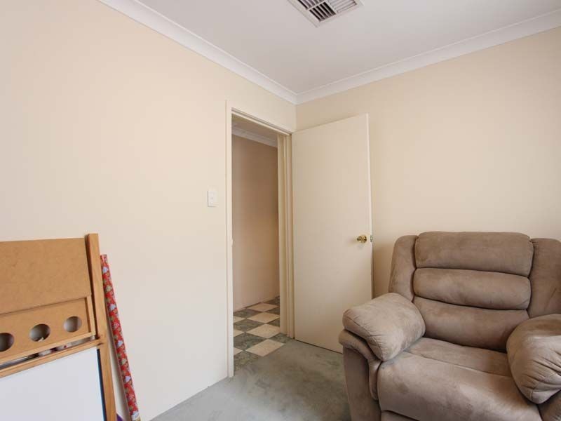 2/15 Bramble Way, Ballajura WA 6066