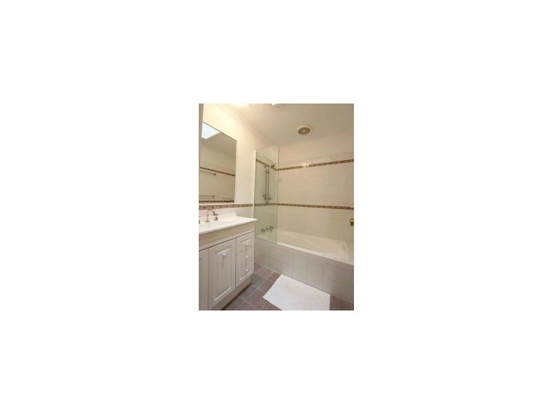 2/15 Bramble Way, Ballajura WA 6066