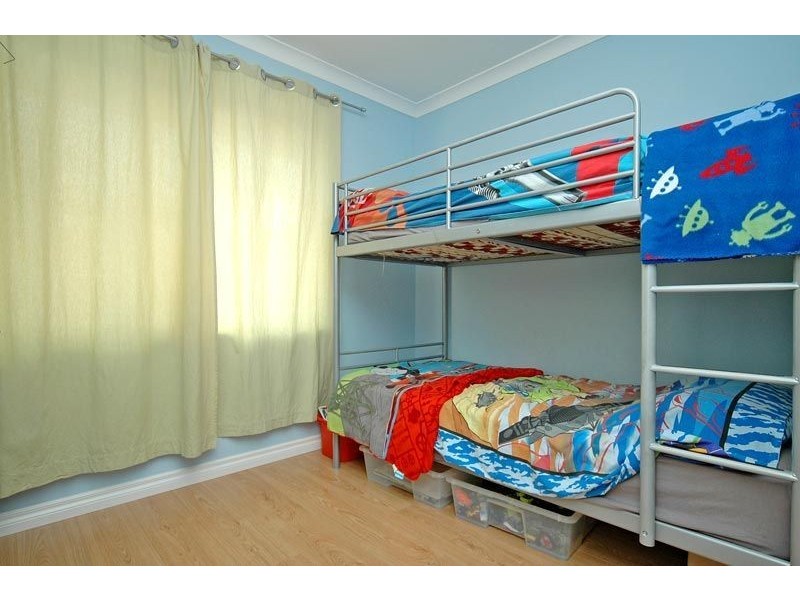 28 Midlothian Crescent, Kinross WA 6028