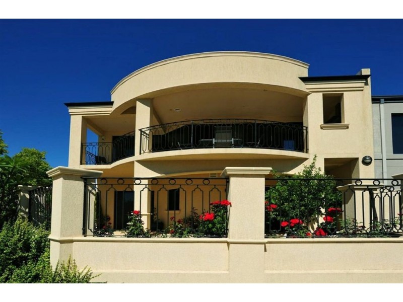 2 Grasslands Loop, Kingsley WA 6026