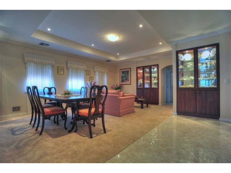 2 Grasslands Loop, Kingsley WA 6026