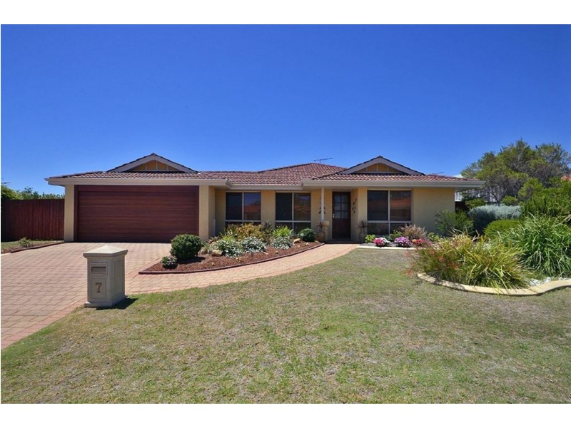 7 Wilcannia Elbow, Currambine WA 6028