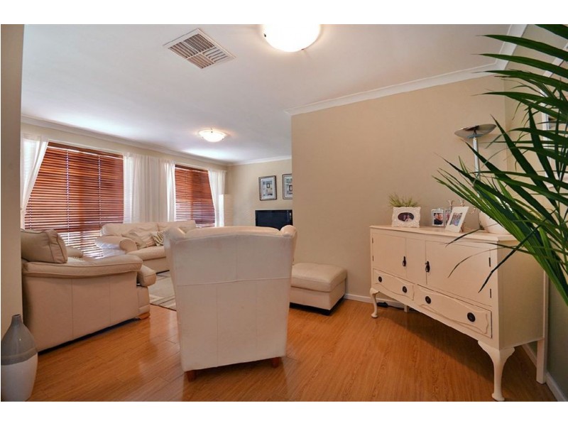 7 Wilcannia Elbow, Currambine WA 6028