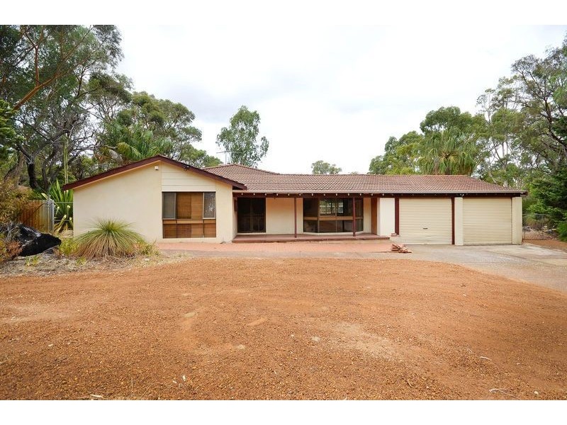 29 Bushland Retreat, Carramar WA 6031