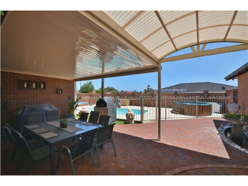45 Merrang Circuit, Carramar WA 6031