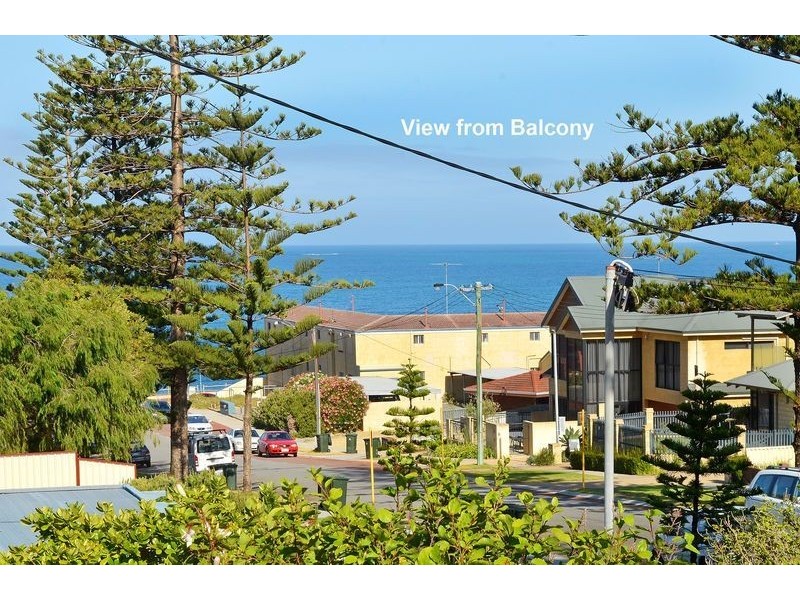 2/22 Elsie Street, Watermans Bay WA 6020