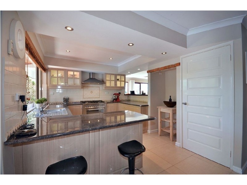 9 Stillwater Way, Edgewater WA 6027
